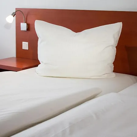 Welcome Hotel Marburg-3